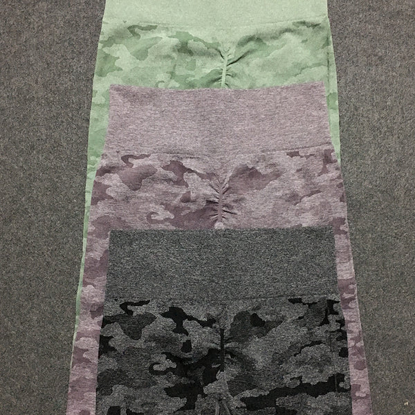 Two Piece Seamless Army Camouflage Long Sleeve Top and Gym Leggings Set