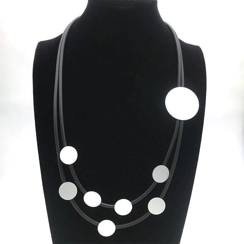 Retro Design Metal Disc Necklace