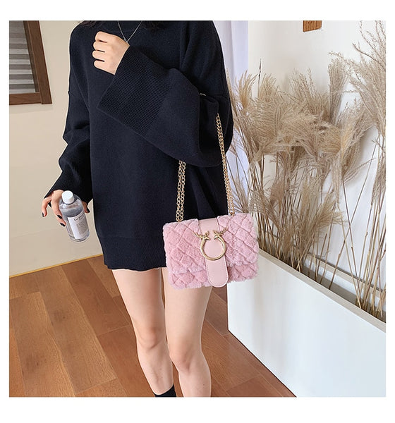 Plaid Soft Plush Messenger Handbag with Gold Chain