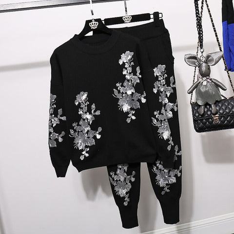 Two Piece Loungwear Set With Flower Sequin Design